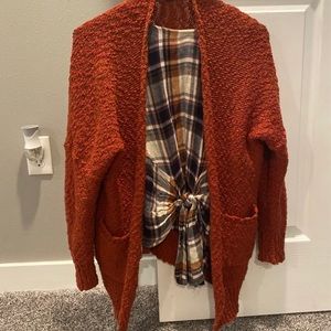Women’s cardigan with flannel top